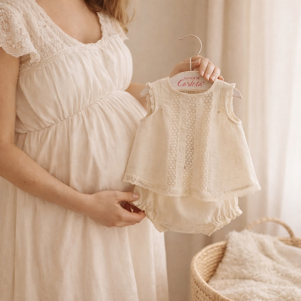 Conjunto bebé lino natural · puntillas valencienne